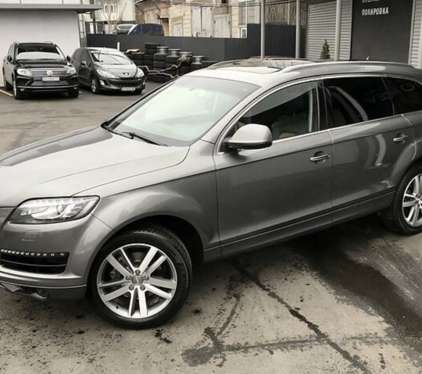 Audi Q7 2011