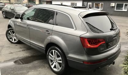 Audi Q7 2011