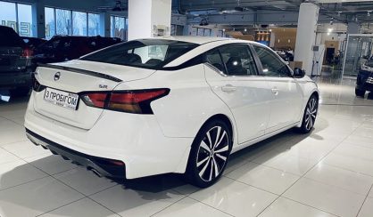 Nissan Altima 2018