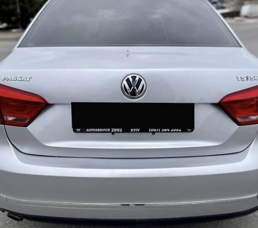 Volkswagen Passat B7 2013