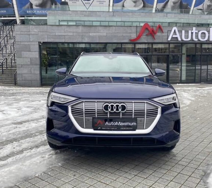 Audi e-tron 2019