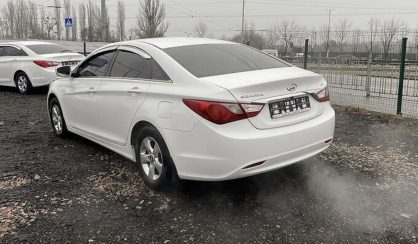 Hyundai Sonata 2012