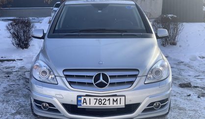 Mercedes-Benz B 180 2010