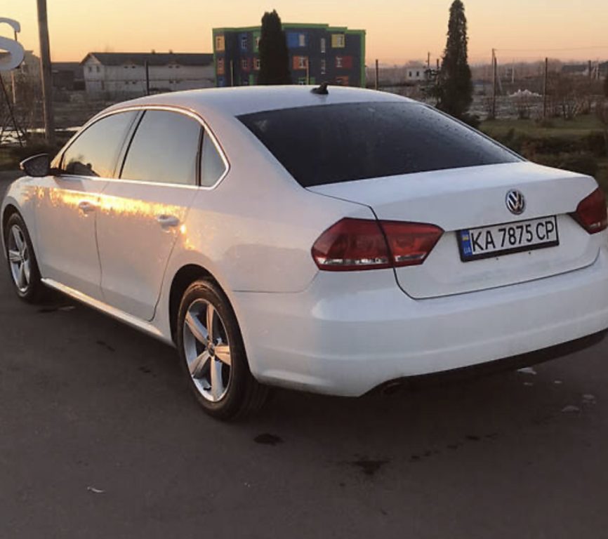 Volkswagen Passat B7 2011