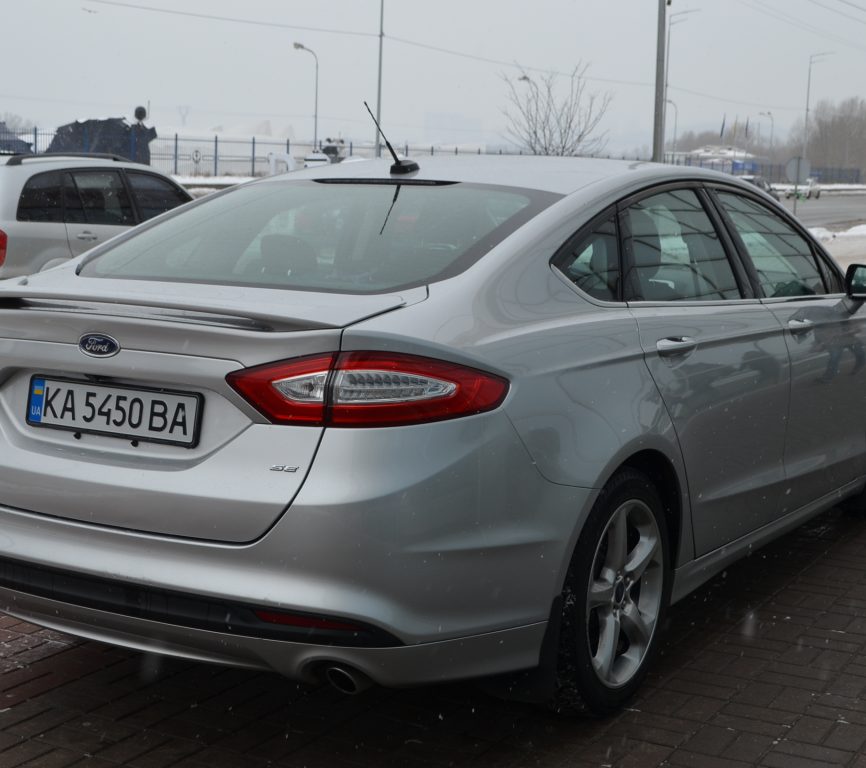 Ford Fusion 2015