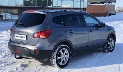 Nissan Qashqai+2 2009