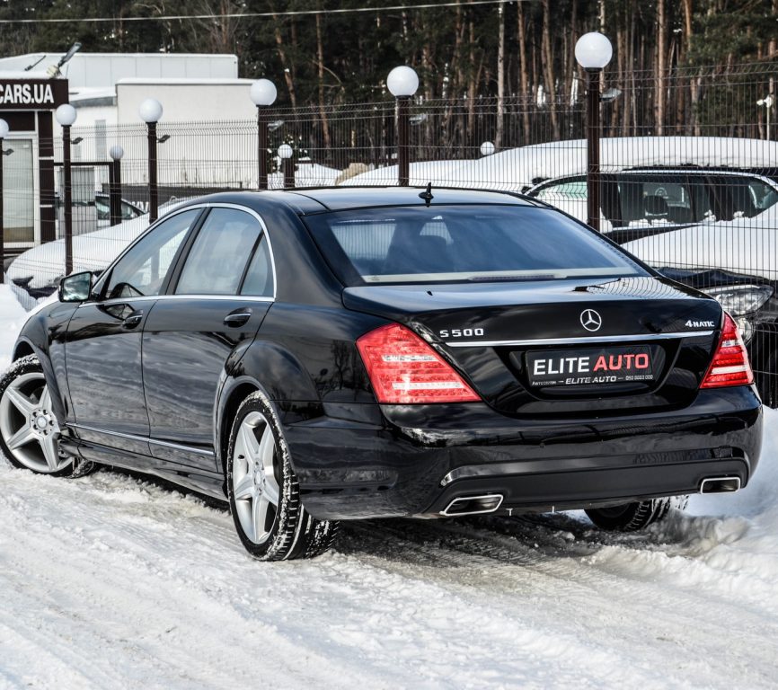 Mercedes-Benz S-Class 2010