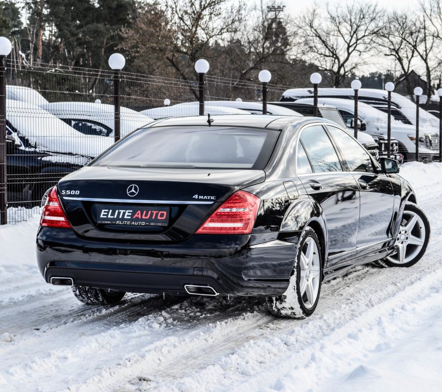 Mercedes-Benz S-Class 2010