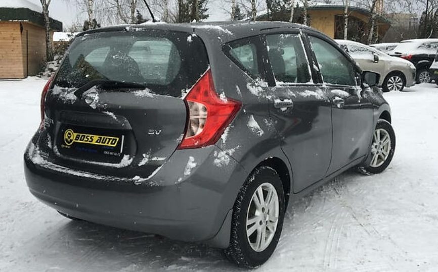 Nissan Versa 2016