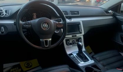 Volkswagen CC 2011