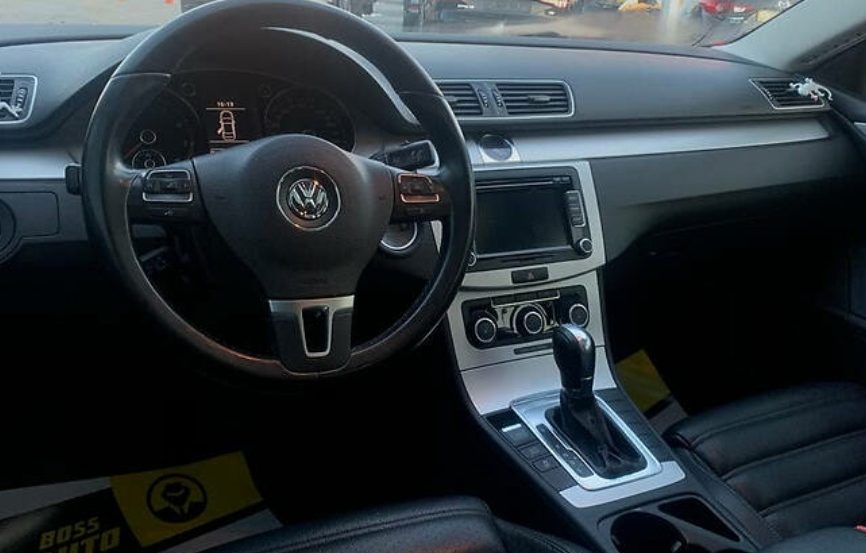 Volkswagen CC 2011