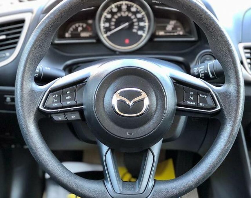 Mazda 3 2018