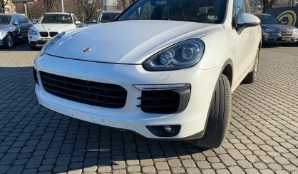 Porsche Cayenne 2016