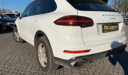 Porsche Cayenne 2016