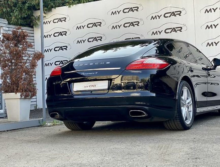 Porsche Panamera 2012