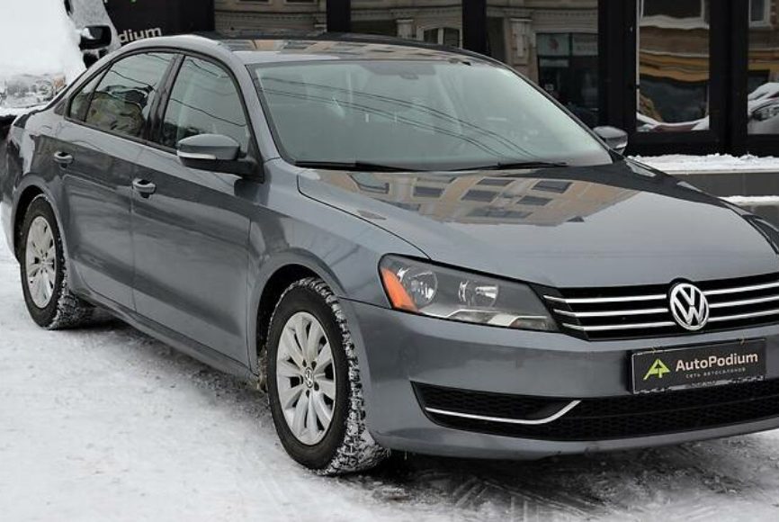 Volkswagen Passat B7 2012