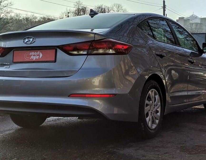 Hyundai Elantra 2017