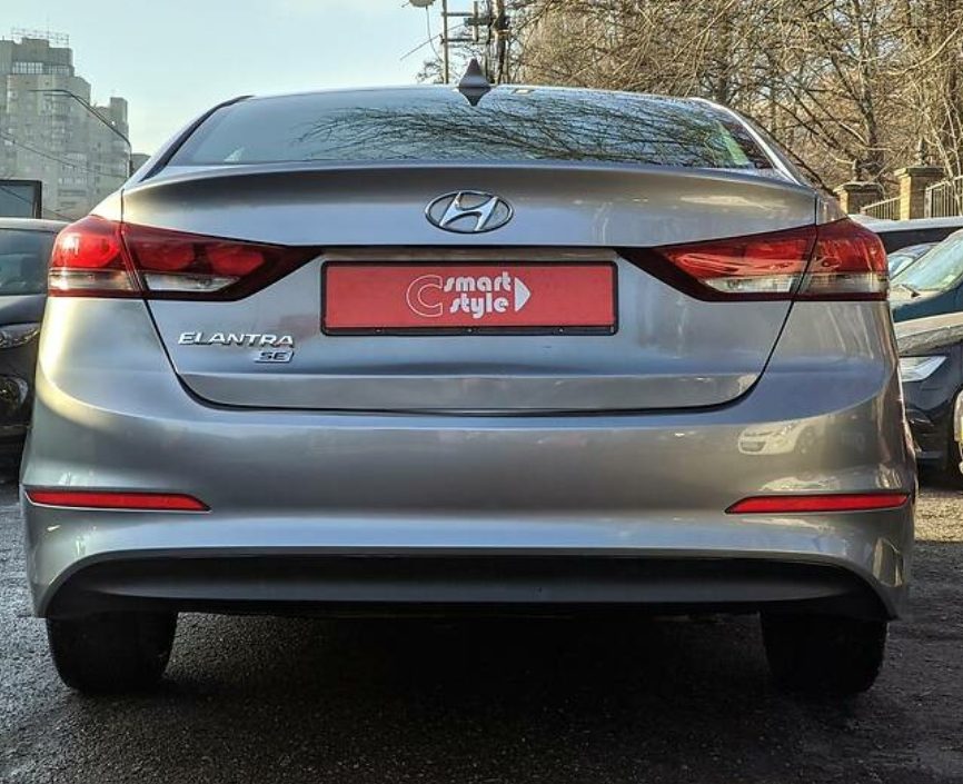 Hyundai Elantra 2017