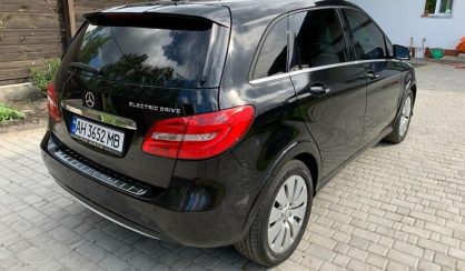 Mercedes-Benz B 250 2014