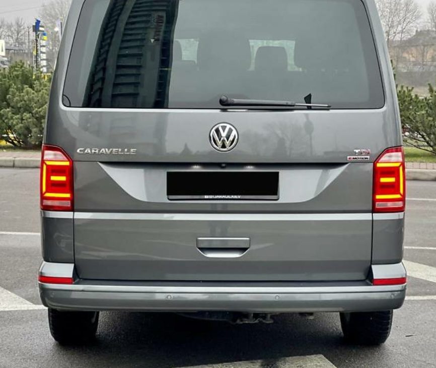 Volkswagen Caravelle 2015