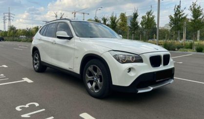 BMW X1 2011