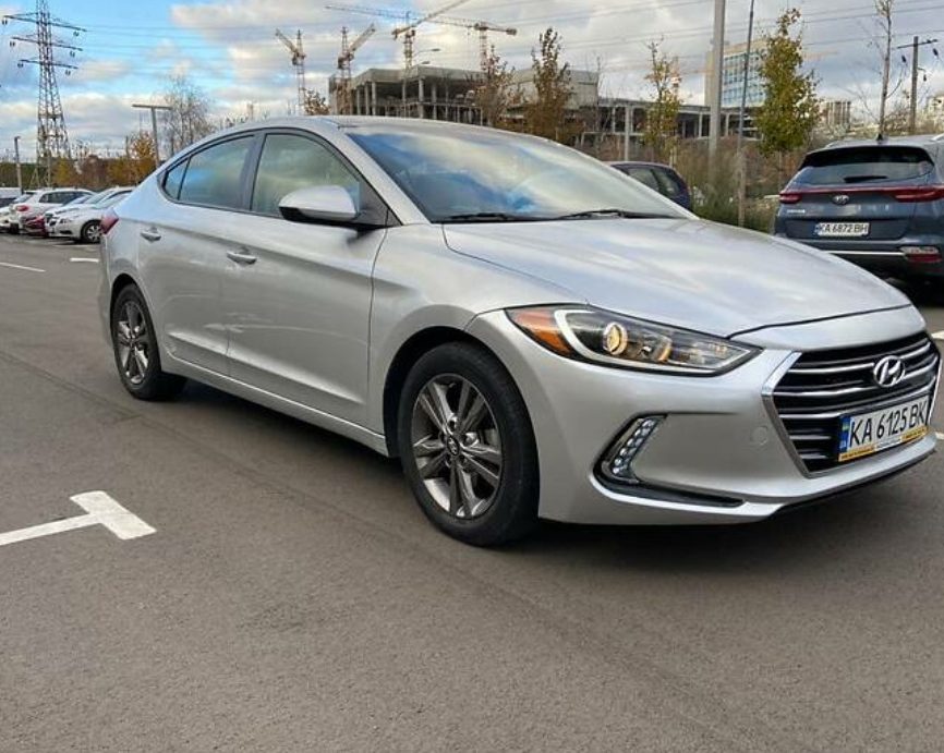 Hyundai Elantra 2015