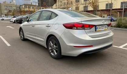 Hyundai Elantra 2015