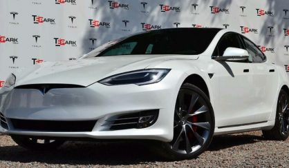 Tesla Model S 2019