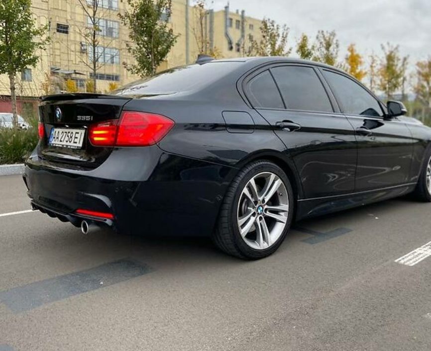 BMW 335 2015