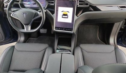 Tesla Model X 2018