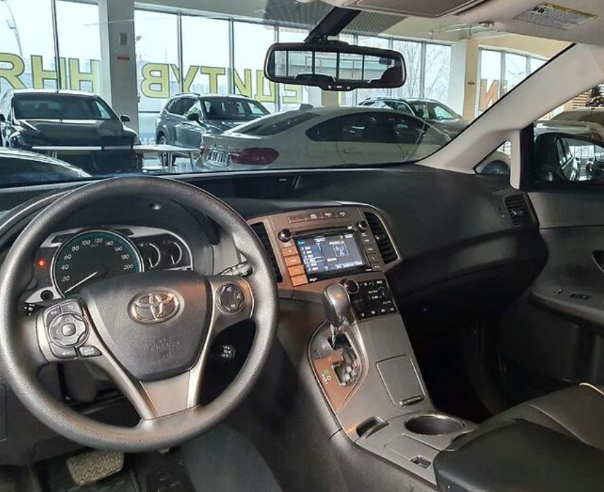 Toyota Venza 2016