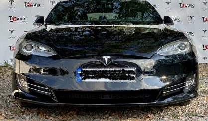 Tesla Model S 2016