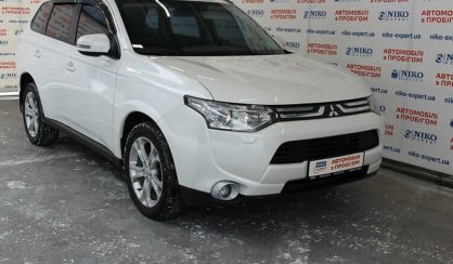 Mitsubishi Outlander 2013