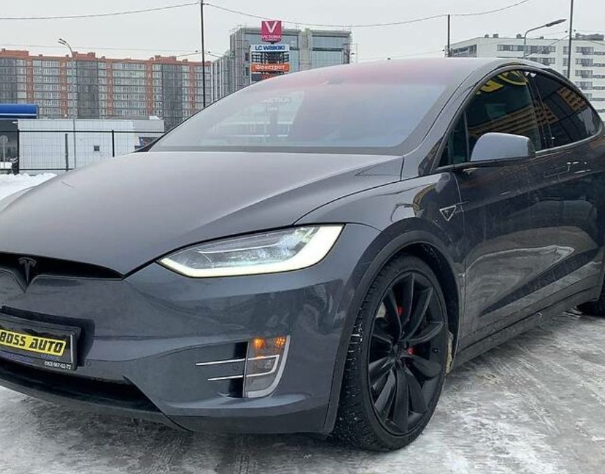 Tesla Model X 2016