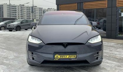 Tesla Model X 2016