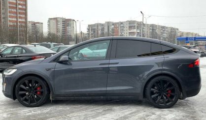 Tesla Model X 2016