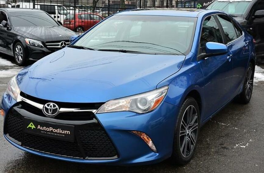 Toyota Camry 2015