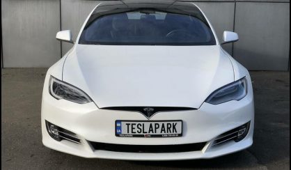 Tesla Model S 2017