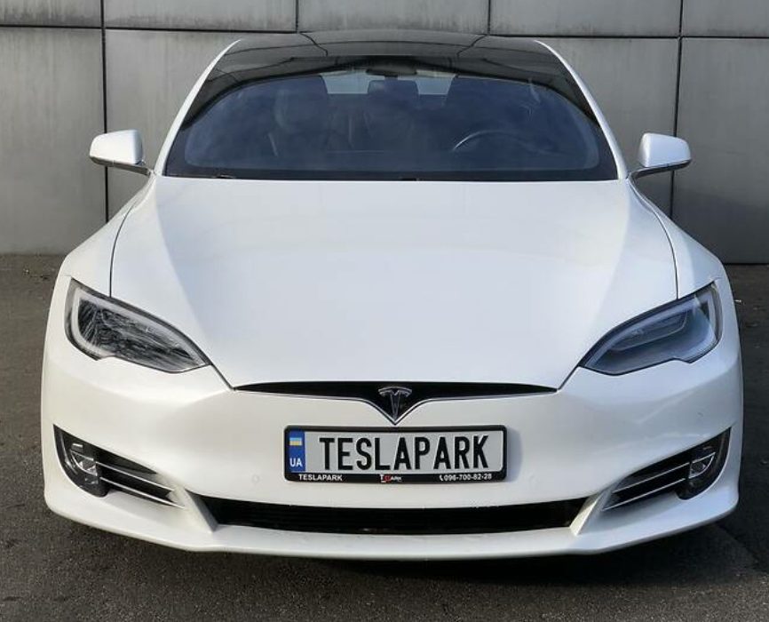 Tesla Model S 2017