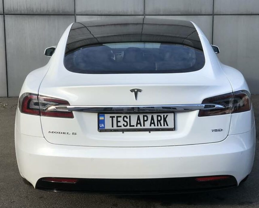 Tesla Model S 2017