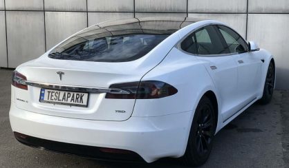 Tesla Model S 2017