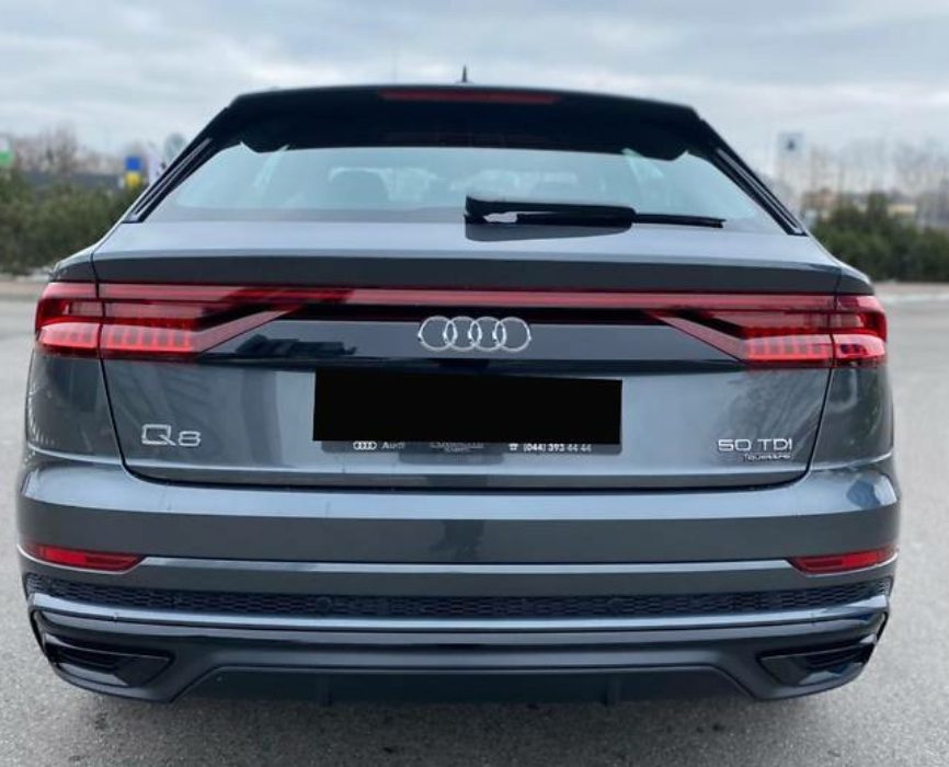 Audi Q8 2020