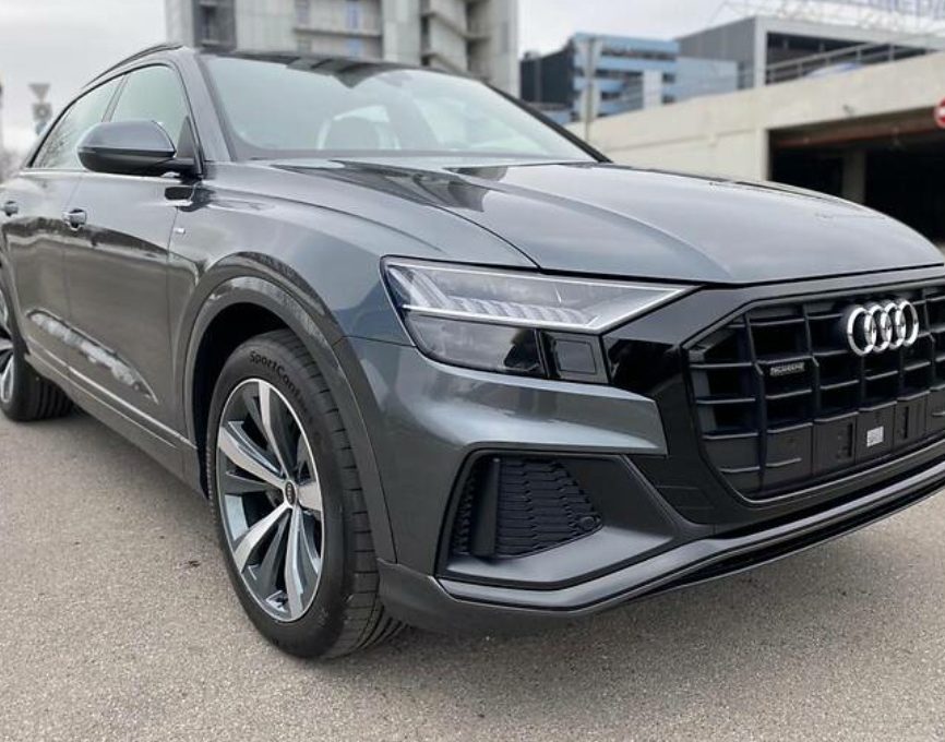 Audi Q8 2020