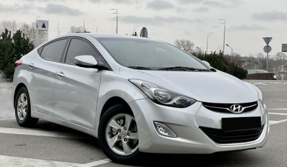 Hyundai Avante 2012