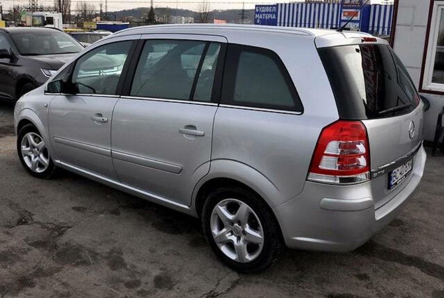 Opel Zafira 2008