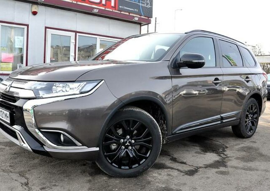 Mitsubishi Outlander 2018