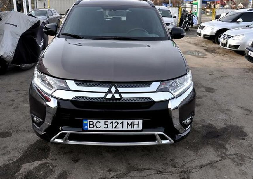 Mitsubishi Outlander 2018