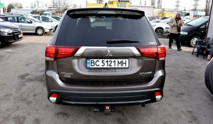 Mitsubishi Outlander 2018