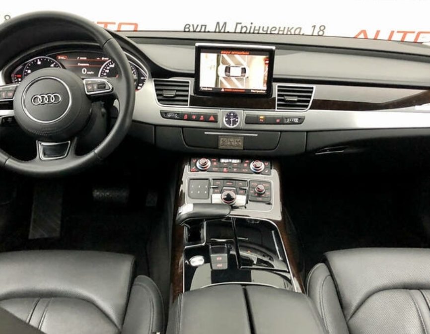 Audi A8 2014