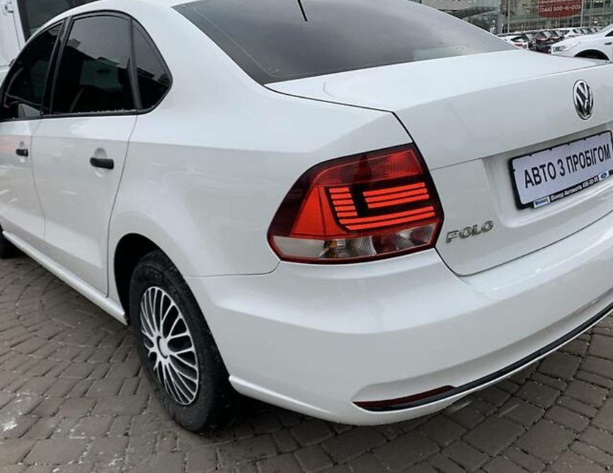 Volkswagen Polo 2016